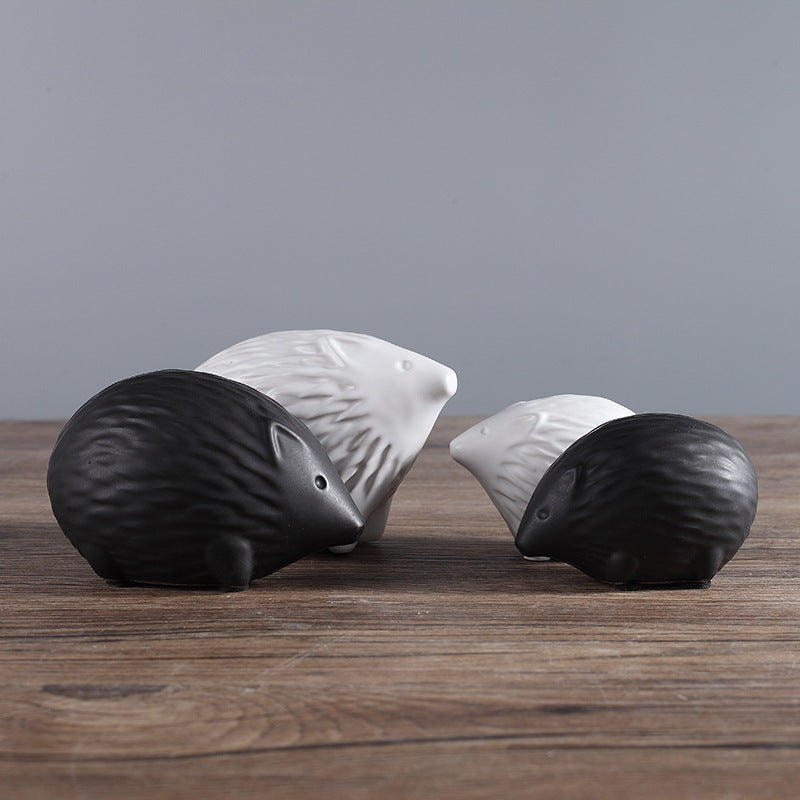 Nordic Hedgehog Ornaments, Home Decorations, Modern Fashionable Simple Ceramic Creative Crafts Wholesale